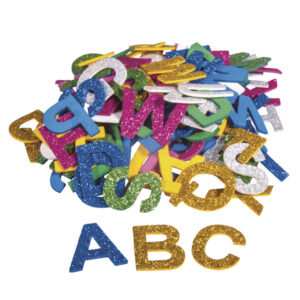 130x stuks Zelfklevende hobby/knutsel foam/rubber letters met glitters 10141147