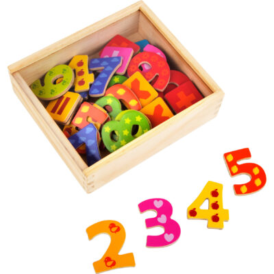 40x Magnetische houten cijfers/nummers gekleurd 10205193