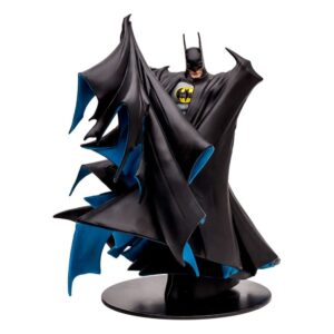 McFarlane Batman Statue by Todd McFarlane ea784c204eff73c87556ee306dca09d9aac4e2df