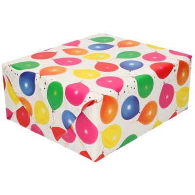 Set van 4x stuks gemetaliseerd inpakpapier/cadeaupapier wit met zilveren sterren en gekleurde ballonnen 150 cm 10233736