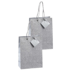 Set van 4x stuks luxe papieren giftbags/cadeau tasjes zilver met glitters 17 x 23 x 9 cm 10331802