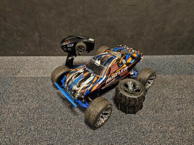 Tweedehands Traxxas Rustler VXL met stalen aandrijfassen - Blauw 62774